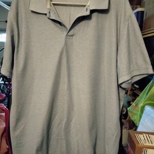 Stylish Men's Pique Polo Shirt in Gray Size Large